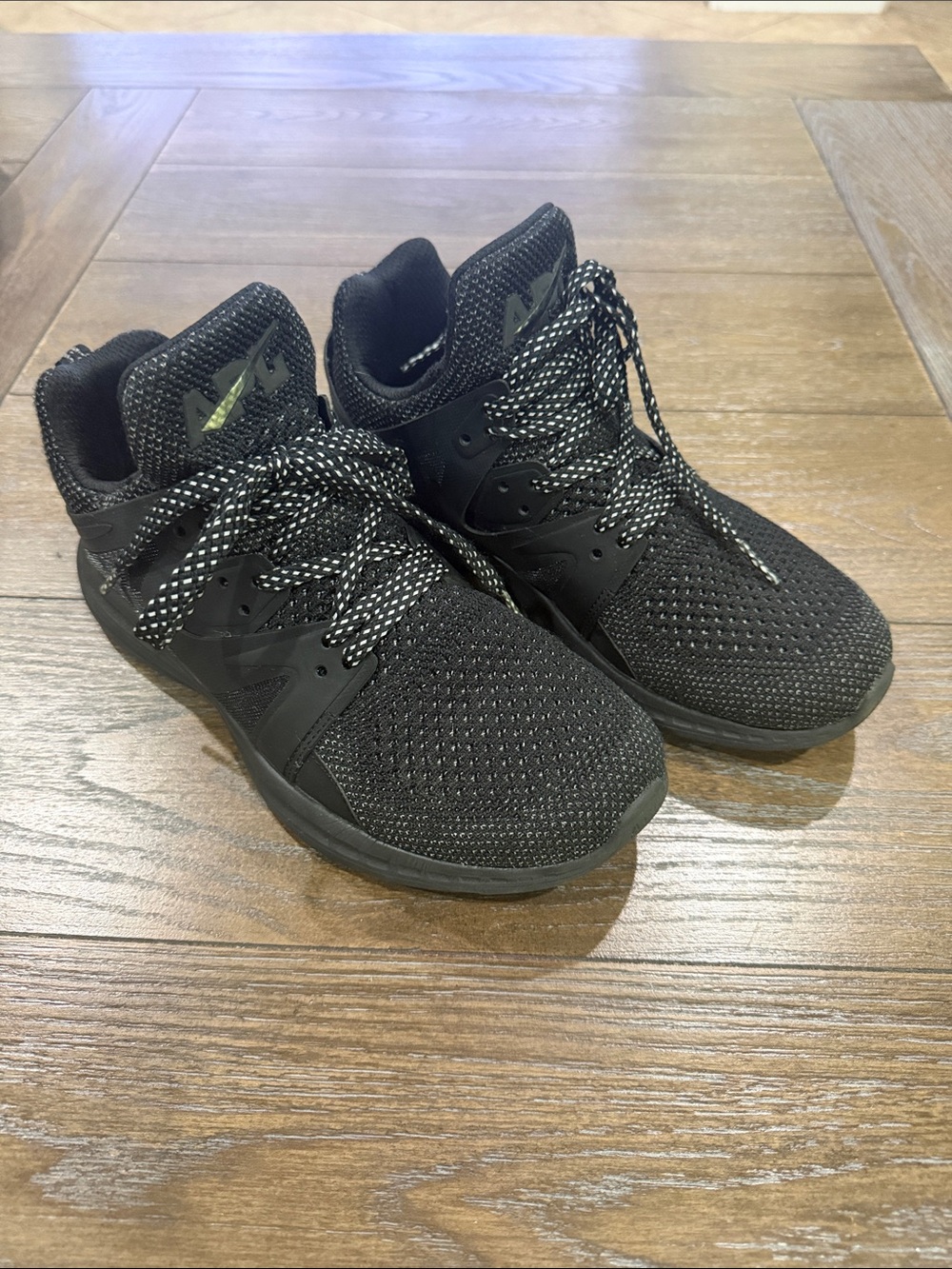 EUC APL Ascend Women’s Sneakers Black Training Shoes size US 8